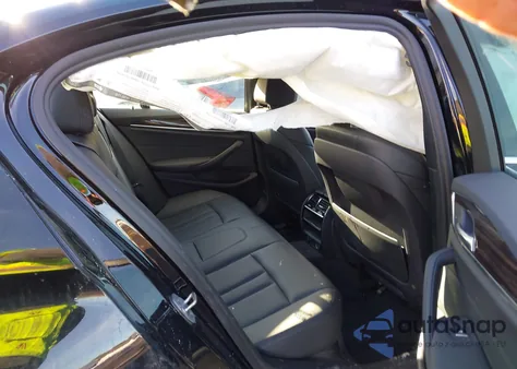 2018 BMW 530E xDrive Iperformance z USA, uszkodzony, nr VIN WBAJB1C52JB374401